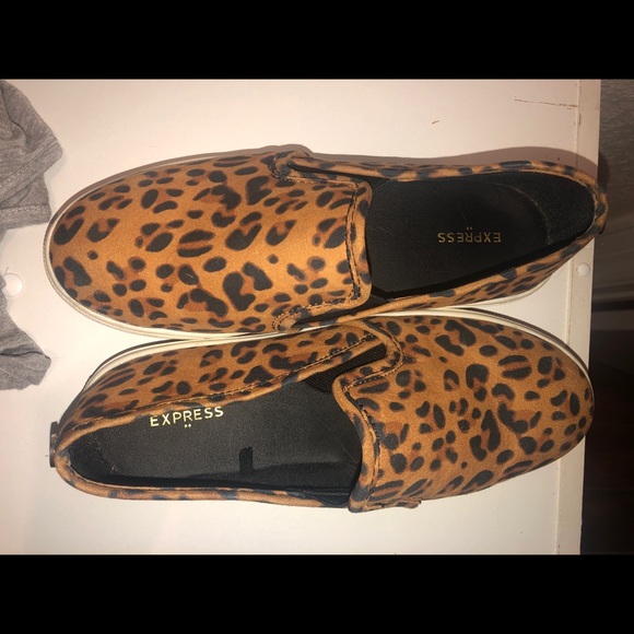 cheetah print shoes - Picture 2 of 2